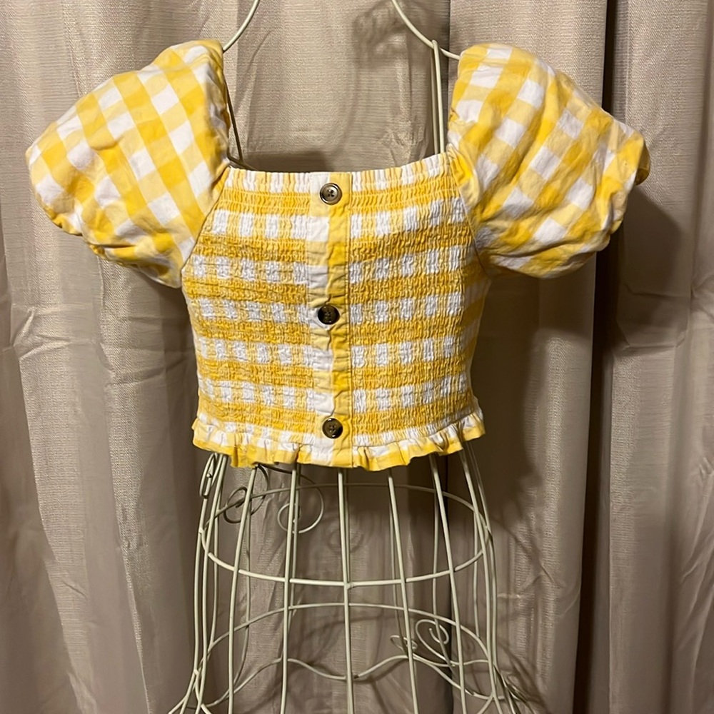 Yellow and white crop top